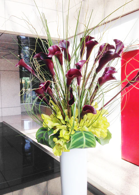 Importance Of Flowers In Office